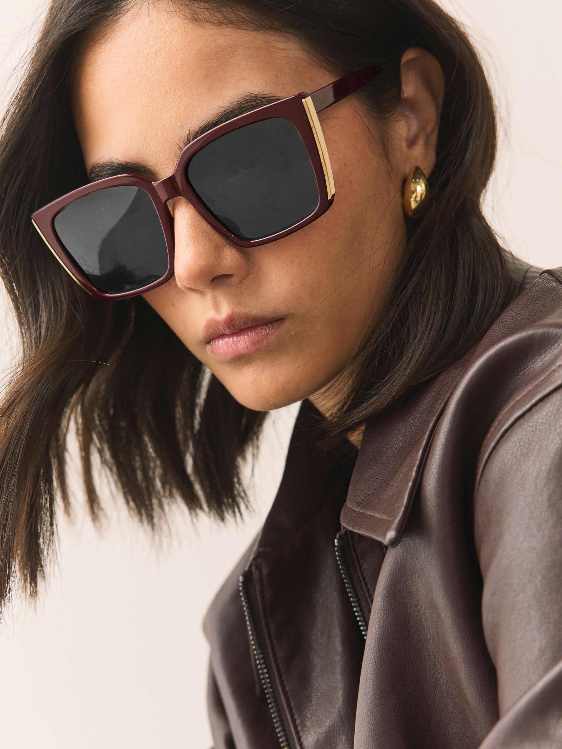 SUNGLASSES \