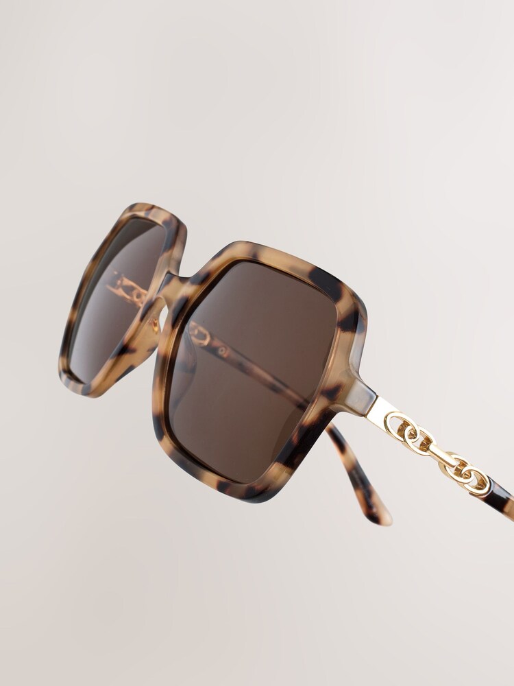 بني شكل صدفة السلحفاة - Square Chain Arm Sunglasses - صورة 3 من 3 بني شكل صدفة السلحفاة - Square Chain Arm Sunglasses - صورة 3 من 3