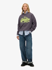 Superdry Vintage Logo Neon Loose Crew Jumper - Imagem 3 de 6