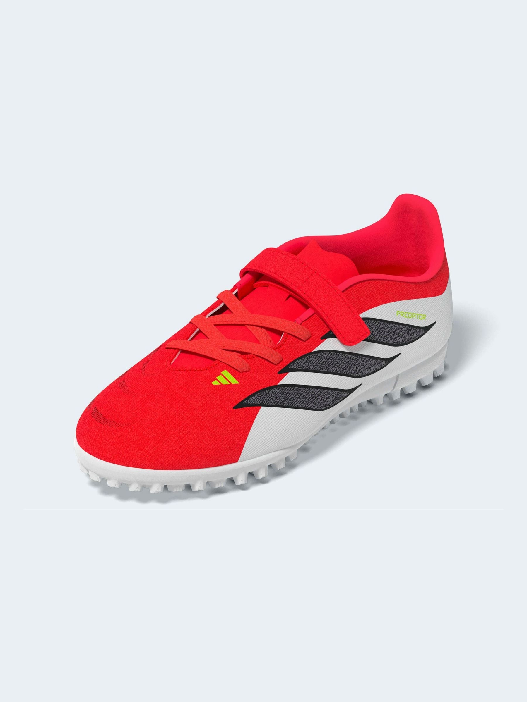  Predator サッカーシューズ26.5㎝ Next：日本 adidas Predator Club 面ファスナー ターフ キッズ