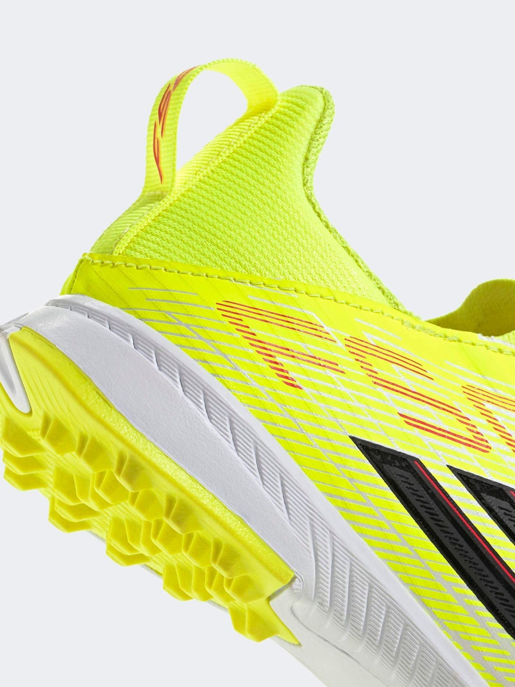 Next：日本 adidas F50 League レースレス ターフ キッズ サッカー