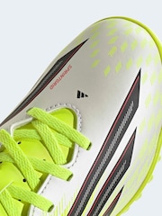 Желтый - детские футбольные кроссовки adidas F50 Club Turf Football - Изображение 11 12