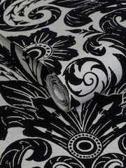 Laurence Llewelyn-Bowen Black Damask Sauvage Flock 10M Wallpaper - Image 3 of 5