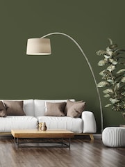 Laurence Llewelyn-Bowen Green Privet Matt 2.5Lt Emulsion Paint - Image 1 of 5