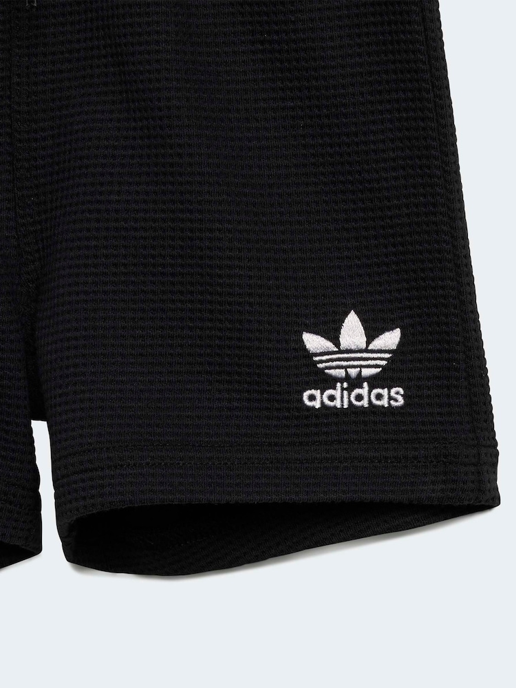 adidas Originals Black Waffle T-Shirt and Shorts Set - Image 7 of 7