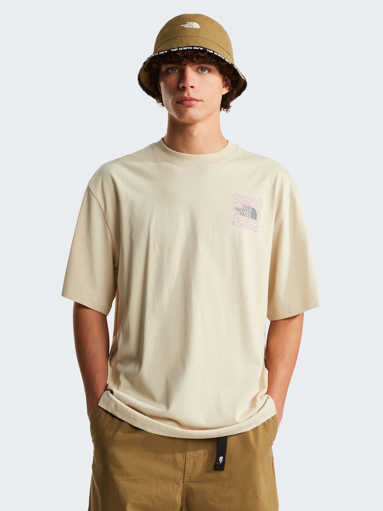 The North Face Brown Sun Back Graphic Oversized T-Shirt - Image 2 of 6 The North Face Brown Sun Back Graphic Oversized T-Shirt - Image 2 of 6