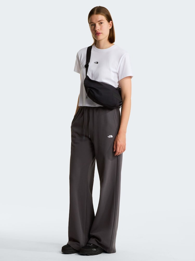 The North Face White Essential Cutie Regular Boxy Fit T-Shirt - Image 3 of 3 The North Face White Essential Cutie Regular Boxy Fit T-Shirt - Image 3 of 3