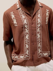 Camisa River Island Regular Fit Rust short sleeve Artisan Emb - Imagem 4 de 4