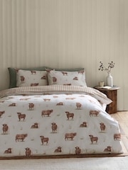Catherine Lansfield Angus Highland Cow Reversible Duvet Cover Set - صورة 1 من 4