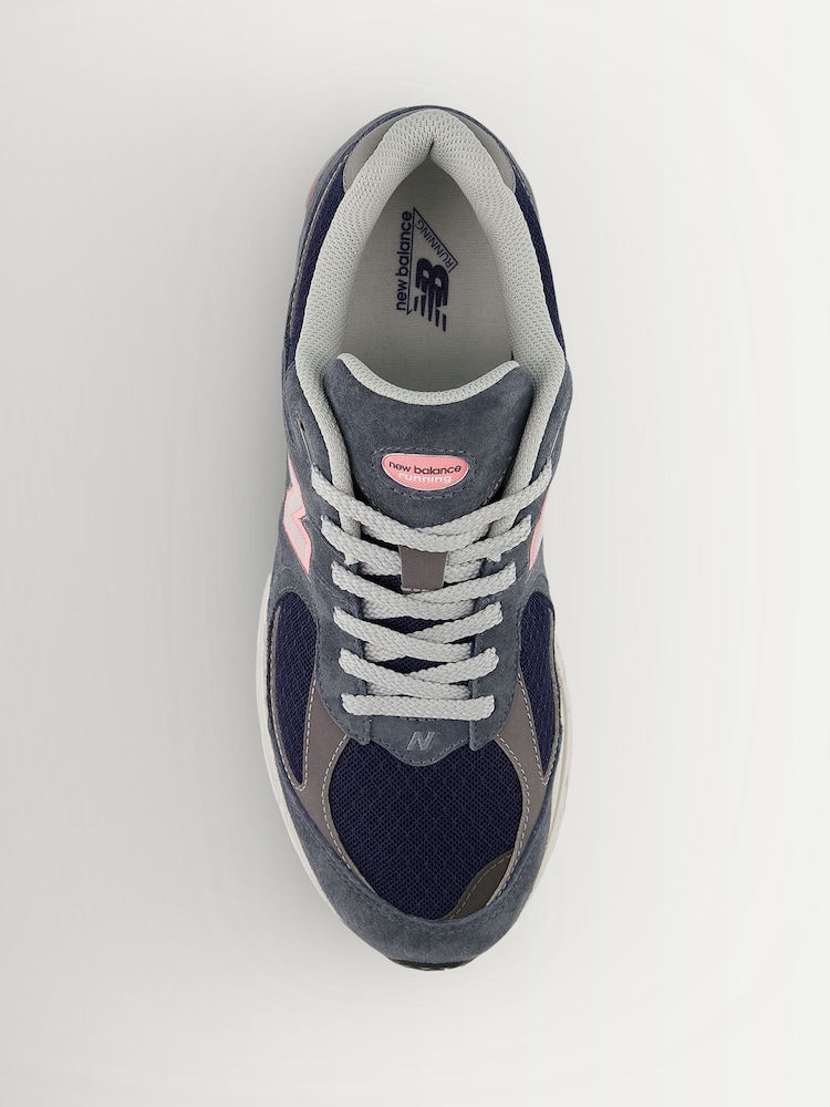 New Balance Grey/Navy/Pink 2002 Trainers - Image 5 of 5