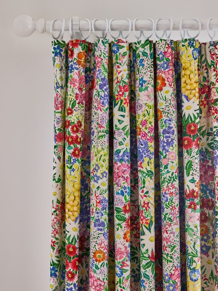 Lucy Tiffney Periwinkle Floral Pencil Pleat Blackout Curtains - Image 3 of 3