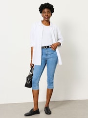 FatFace Bleach Denim Peddlepusher Jeans - Image 5 of 7