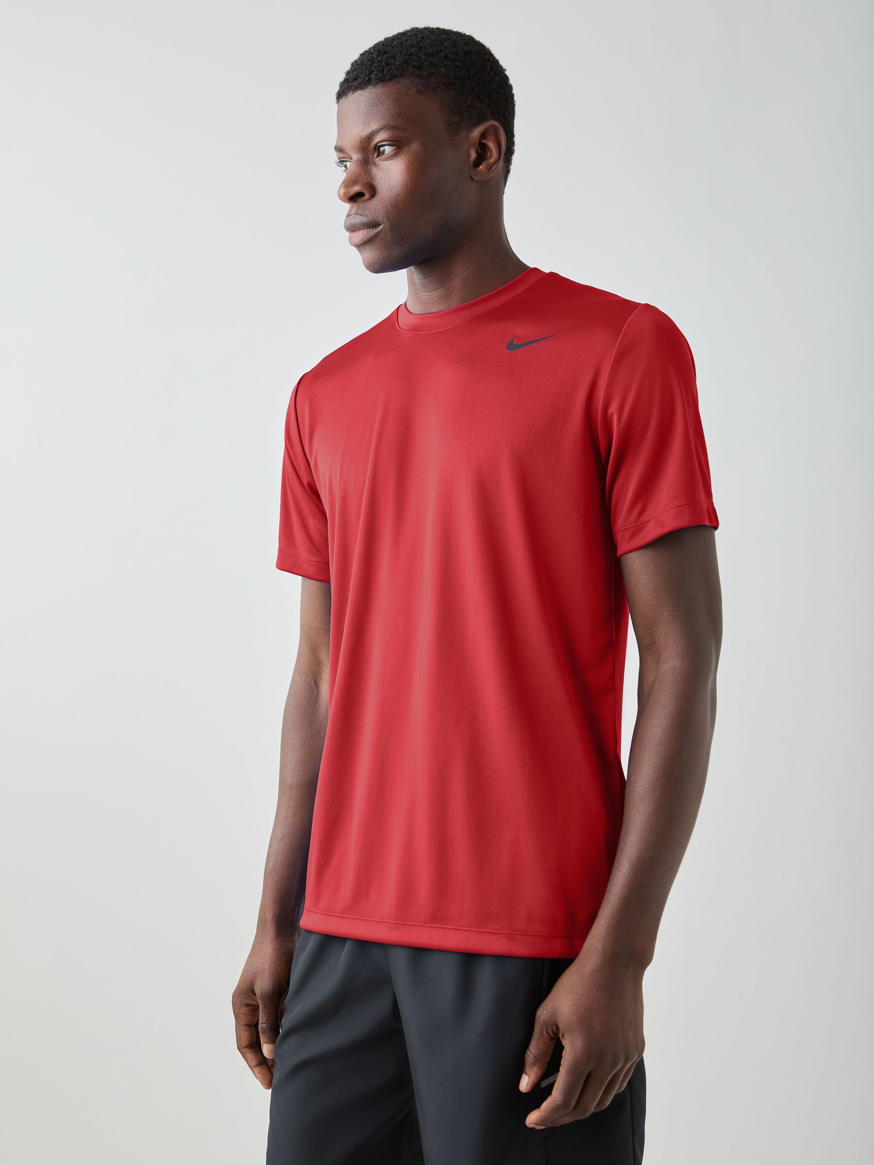 Next：日本 レッド - Nike Dri-FIT Flex 機能性 Tシャツ from Next Japan