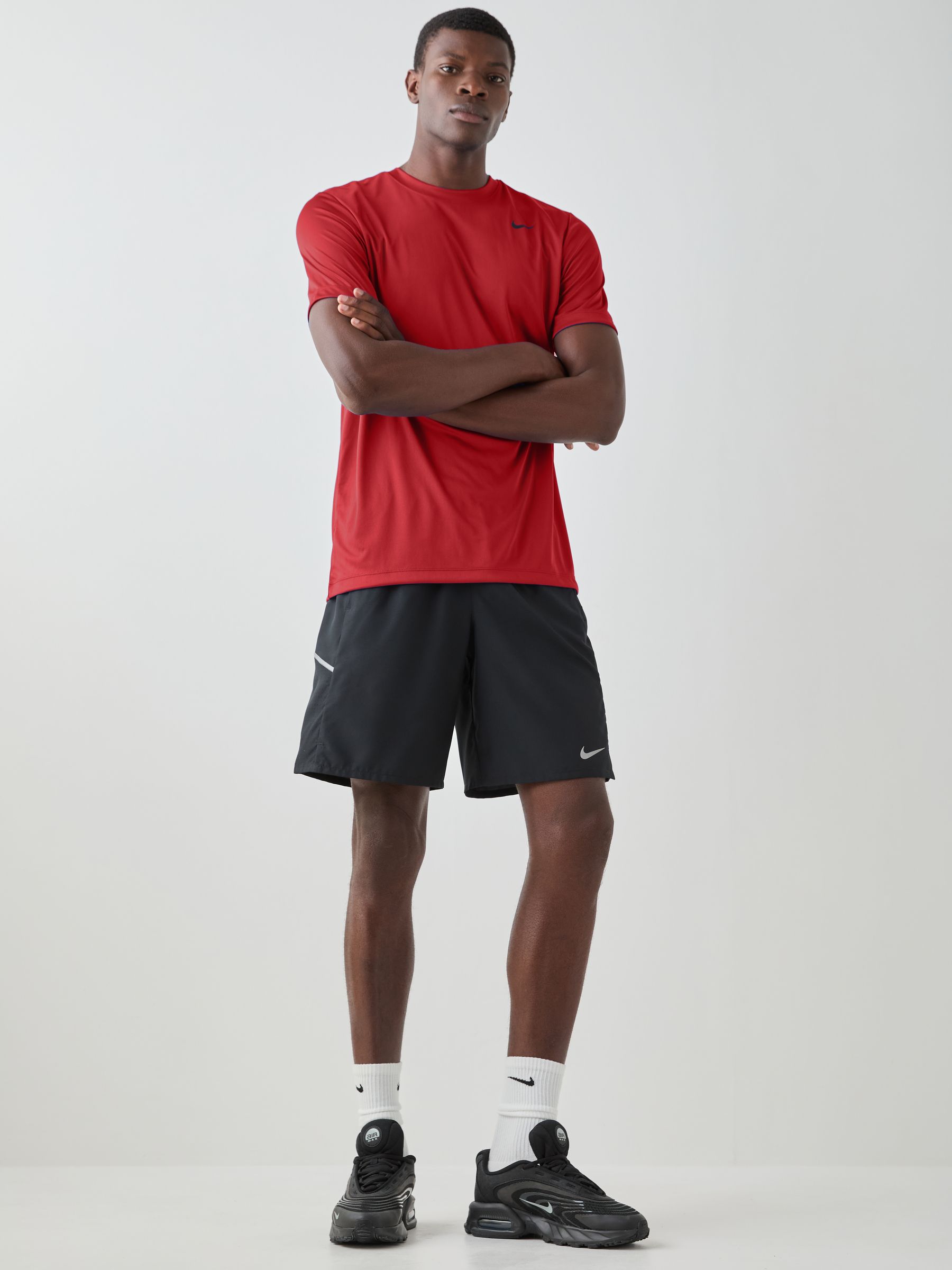 Buy Red - Nike Dri-FIT Flex Performance T-Shirt from Next Japan