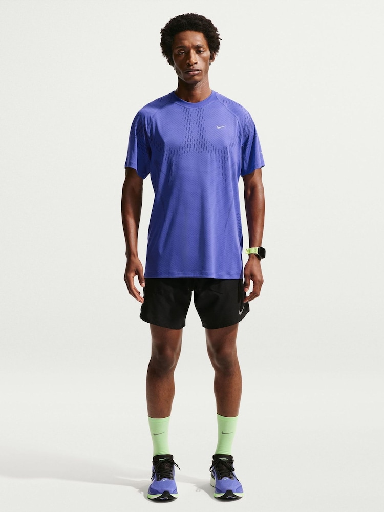 Nike Stride Running T-Shirt - Imagem 1 de 5