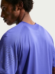 Nike Stride Running T-Shirt - Imagem 5 de 5