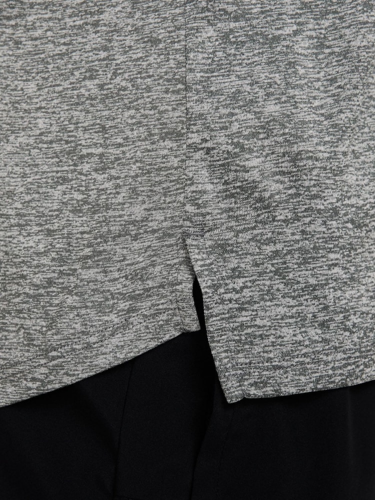 Nike Smoke Grey Stride Dri-FIT ADV Running Vest - Image 6 of 6