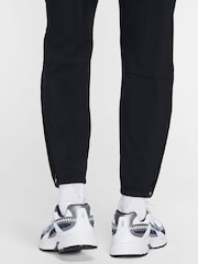 Nike White/Black Blue Initiator Trainers - Image 9 of 12