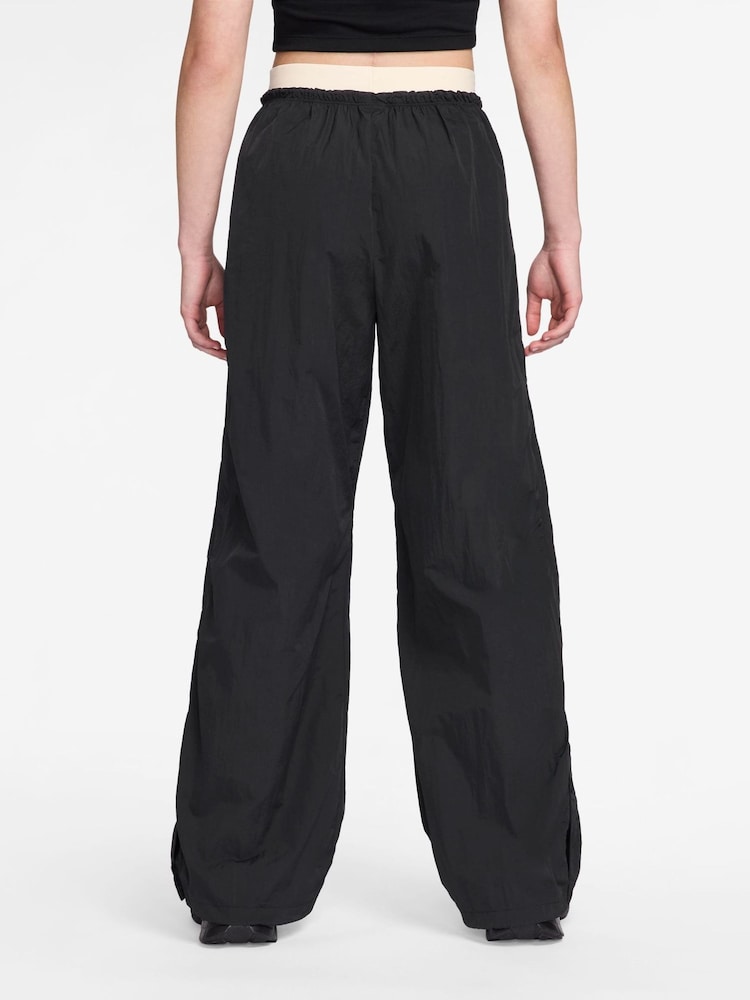 Nike Verstellbare Fallschirmhosen - Bild 2 von 3