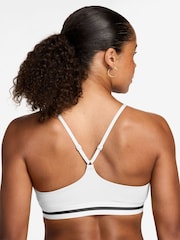 Nike Indy Light Support Bra - صورة 2 من 3