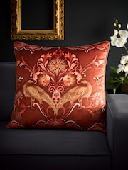 Laurence Llewelyn-Bowen Veritas Velvet Filled Cushion - صورة 1 من 3