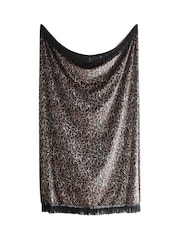 Laurence Llewelyn-Bowen Gold Josephine Velvet Throw - Image 5 of 6
