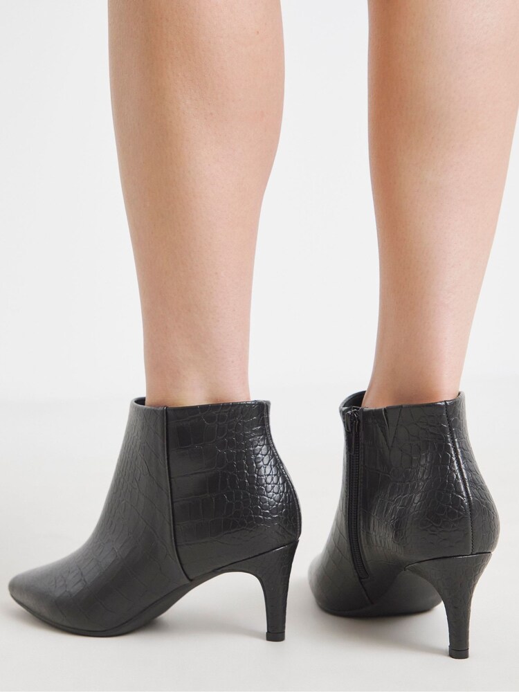 JD Williams Black Chrome Wide Fit Kitten Heel Pointed Toe Shoes Boots - Image 2 of 4