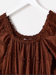 Oliver Bonas 3D Floral Print Broderie Bardot Midi Dress - صورة 3 من 6
