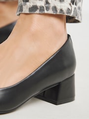 JD Williams Black PU Wide Fit Heavenly Soles Low Block Heels Court Shoes - Image 3 of 4