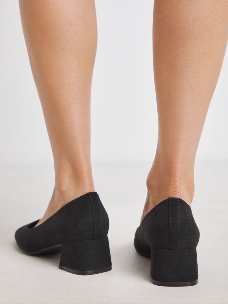 JD Williams Soft Black Extra Wide Fit Heavenly Soles Low Block Heels Court Shoes - Image 4 of 4