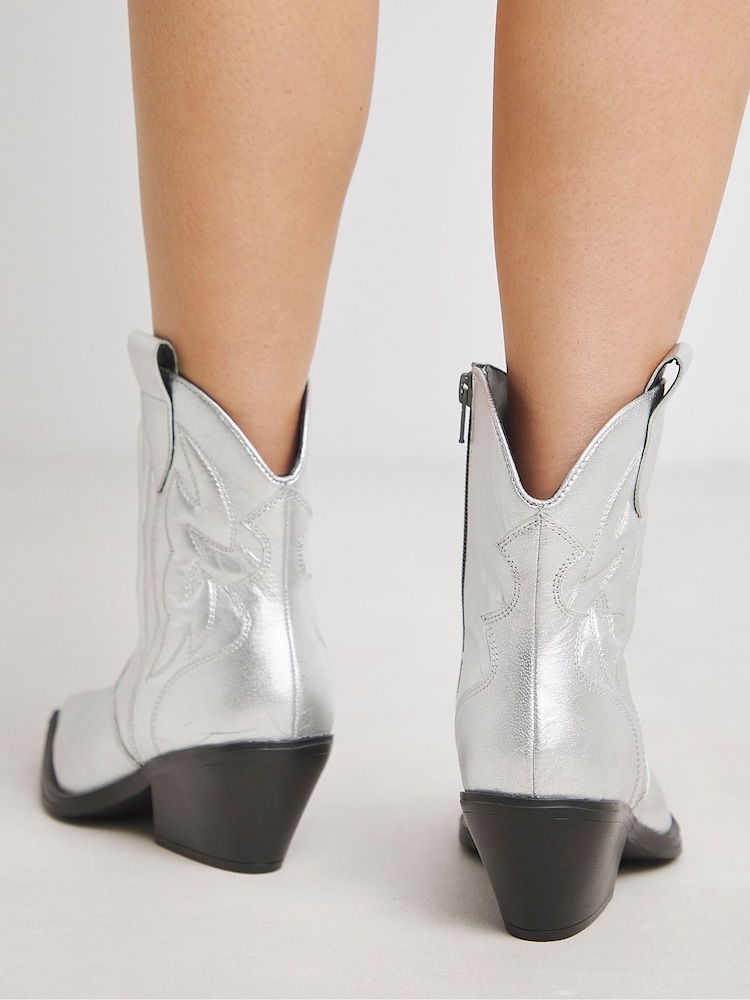Plateado - Simply Be Embroidered Ankle Western Boots - Imagen 2 de 4