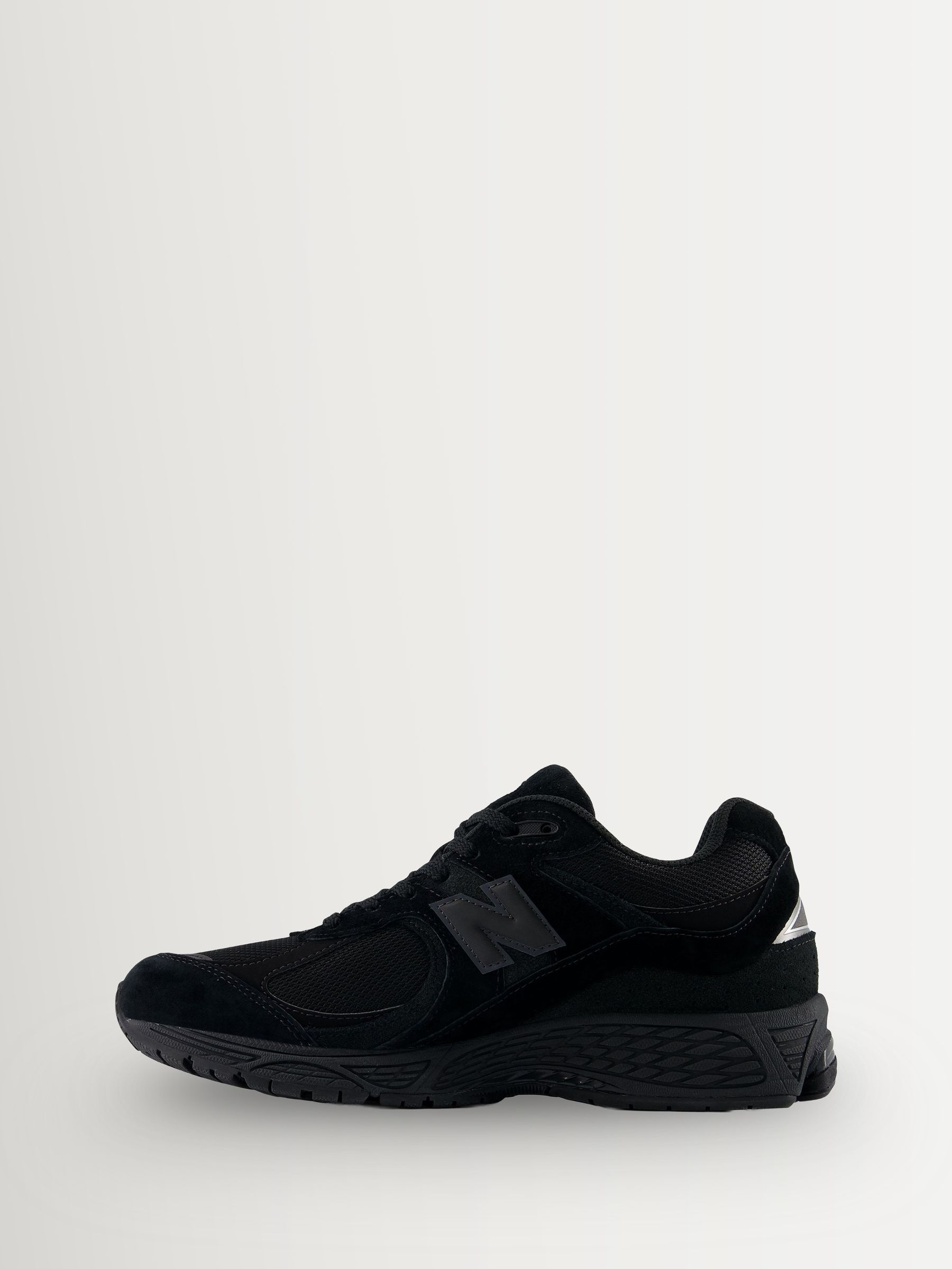 Buy New Balance Black 2002 Trainers from Next Romania