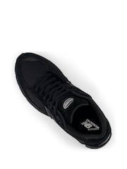 New Balance Black 2002 Trainers - Image 8 of 9