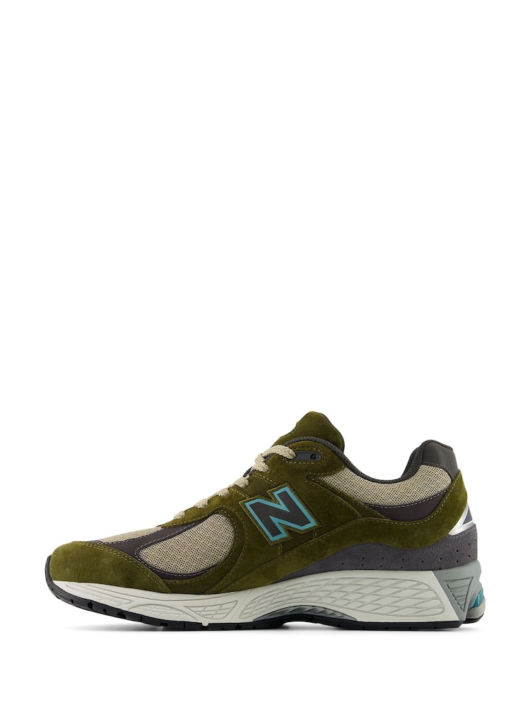 New Balance Green 2002 Trainers - Image 2 of 6