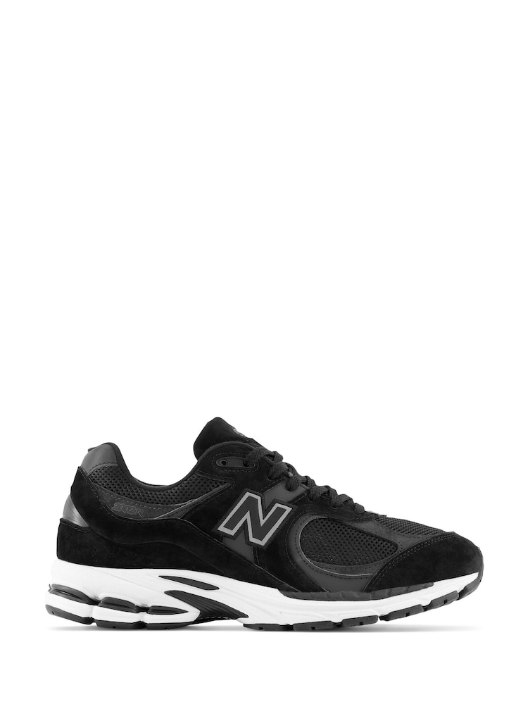 New Balance Black/White 2002 Trainers - Image 1 of 5 New Balance Black/White 2002 Trainers - Image 1 of 5