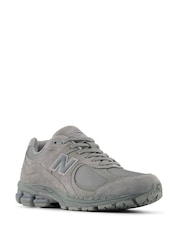 New Balance Grey 2002 Trainers - Image 3 of 9
