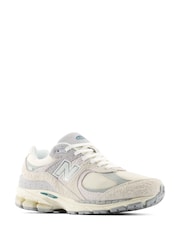 New Balance Grey/Ecru 2002 Trainers - Image 3 of 8