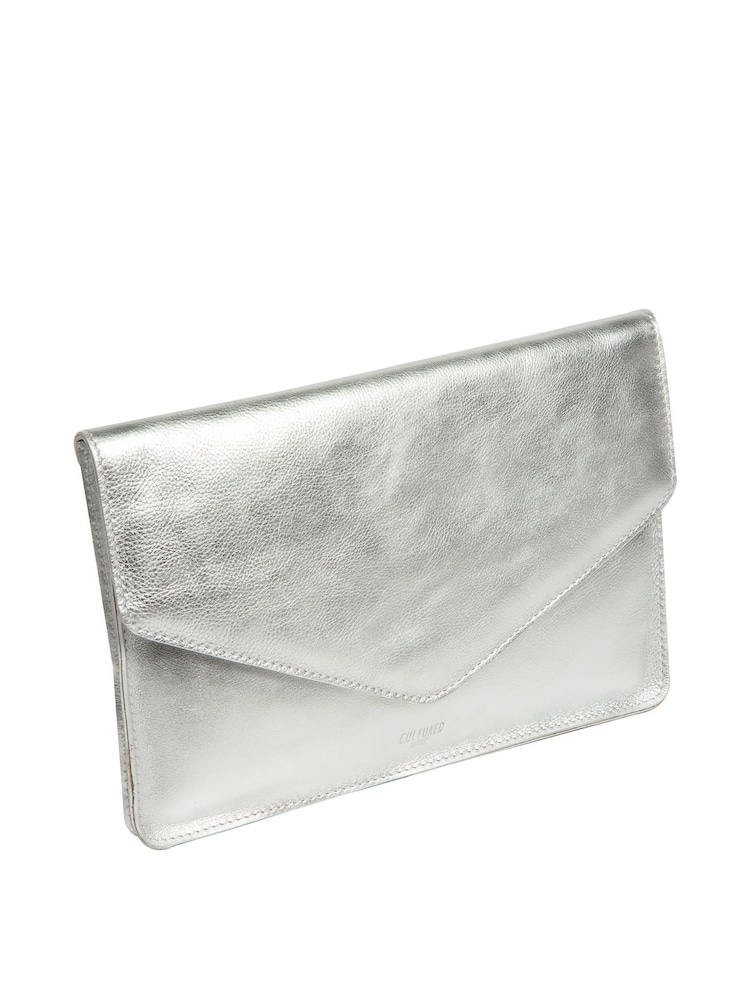 Silber-Metallic - Cultured London Yara Leather Clutch Bag - Bild 2 von 7