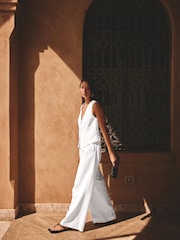 White Linen Rich V-Neck Waistcoat - Image 3 of 8