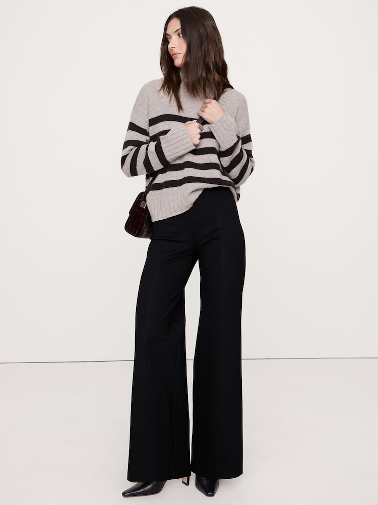 Banana Republic Black Wide-Leg Everywhere Ponte Pull On Trousers - Image 1 of 4 Banana Republic Black Wide-Leg Everywhere Ponte Pull On Trousers - Image 1 of 4