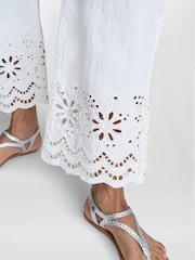 Gina Bacconi Charity Embroidered White Jeans - Image 4 of 6