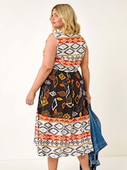 Vestido midi com estampa asteca e curva romana - Imagem 3 de 5
