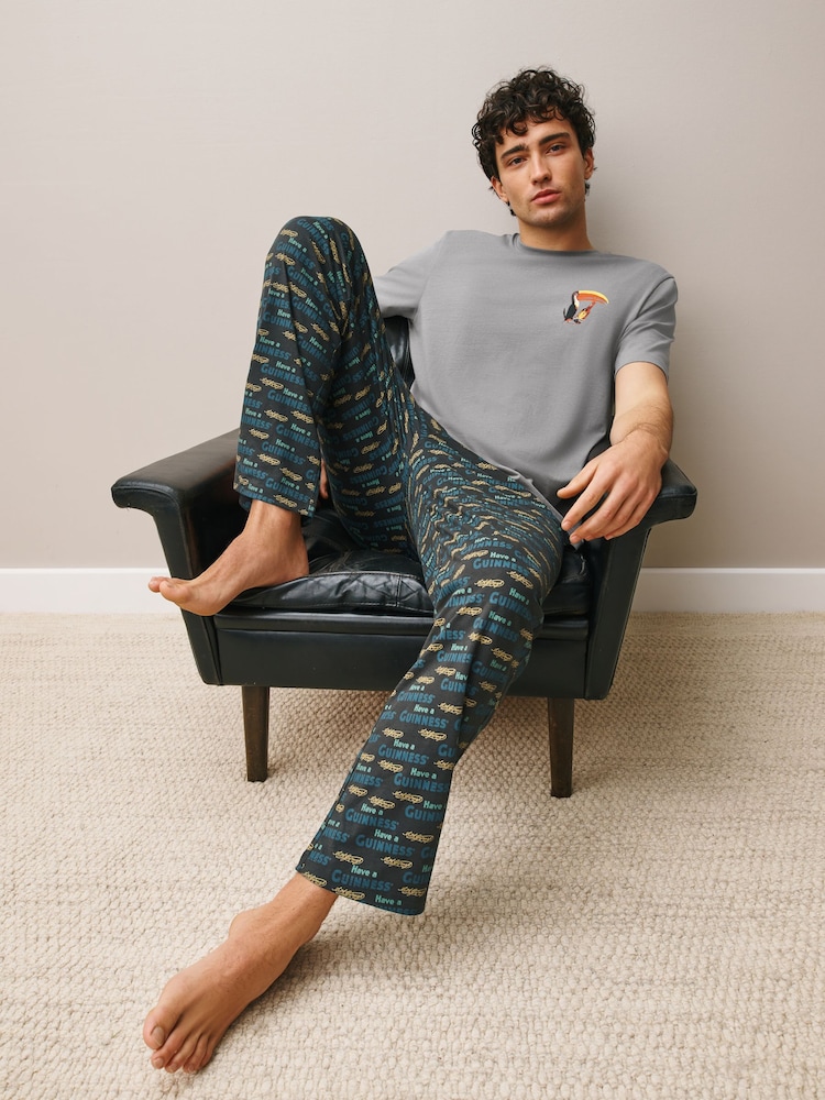 Grey Guinness Short Sleeve Pyjamas Set - Image 2 of 11