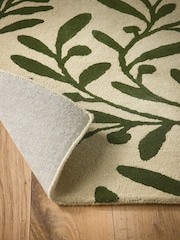 Origin Rug Collection. Cream or Green Trailing Leaf Rug - Image 2 of 5