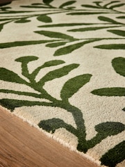 Origin Rug Collection. Cream or Green Trailing Leaf Rug - Image 3 of 5