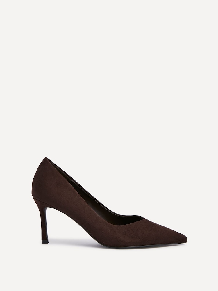 Linzi Brown Classic V-Cut Vamp Court Shoes - Image 2 of 5