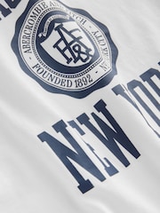 Abercrombie & Fitch Ivy League Logo Graphic Print Short Sleeve White T-Shirt - صورة 4 من 4