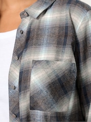 Yours Curve Blue Boyfriend Check Shirt - Image 4 of 5