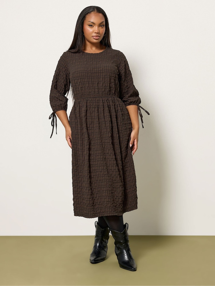 Castanho - Yours Curve 3/4 Tie Sleeve Midaxi Dress - Imagem 1 de 5