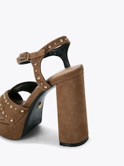 Carvela Cinzia Platform Brown Sandals - Image 4 of 4